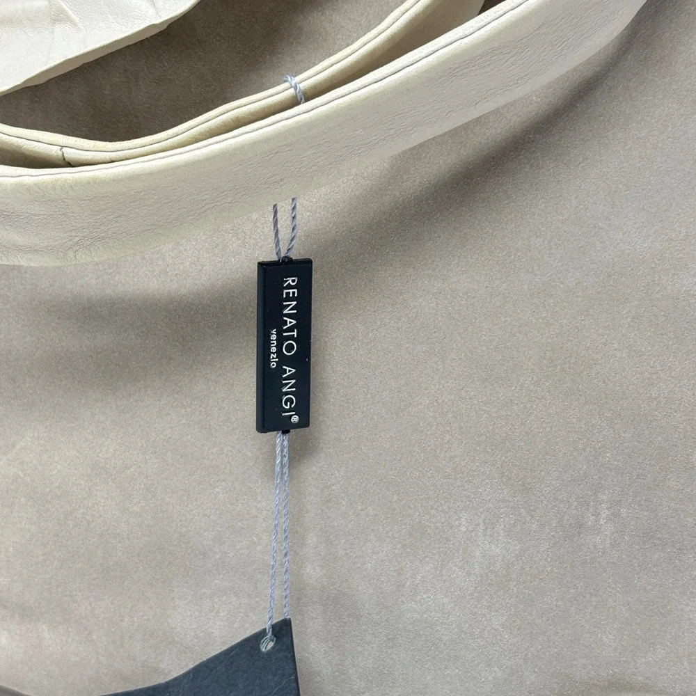 Renato Angi Beige Leather Ruffle Flower Double Handle Purse Shoulder Bag‎ NWT